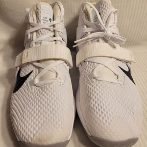 Nike Air Force Max 2 White Deep Royal Blue Men's Size 10.5 New (AV6245-108)